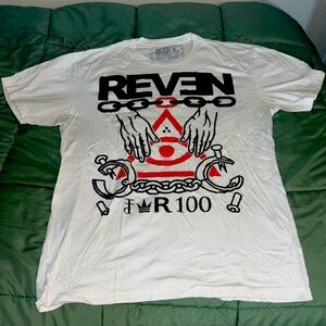 Reven shirt street wear size large used